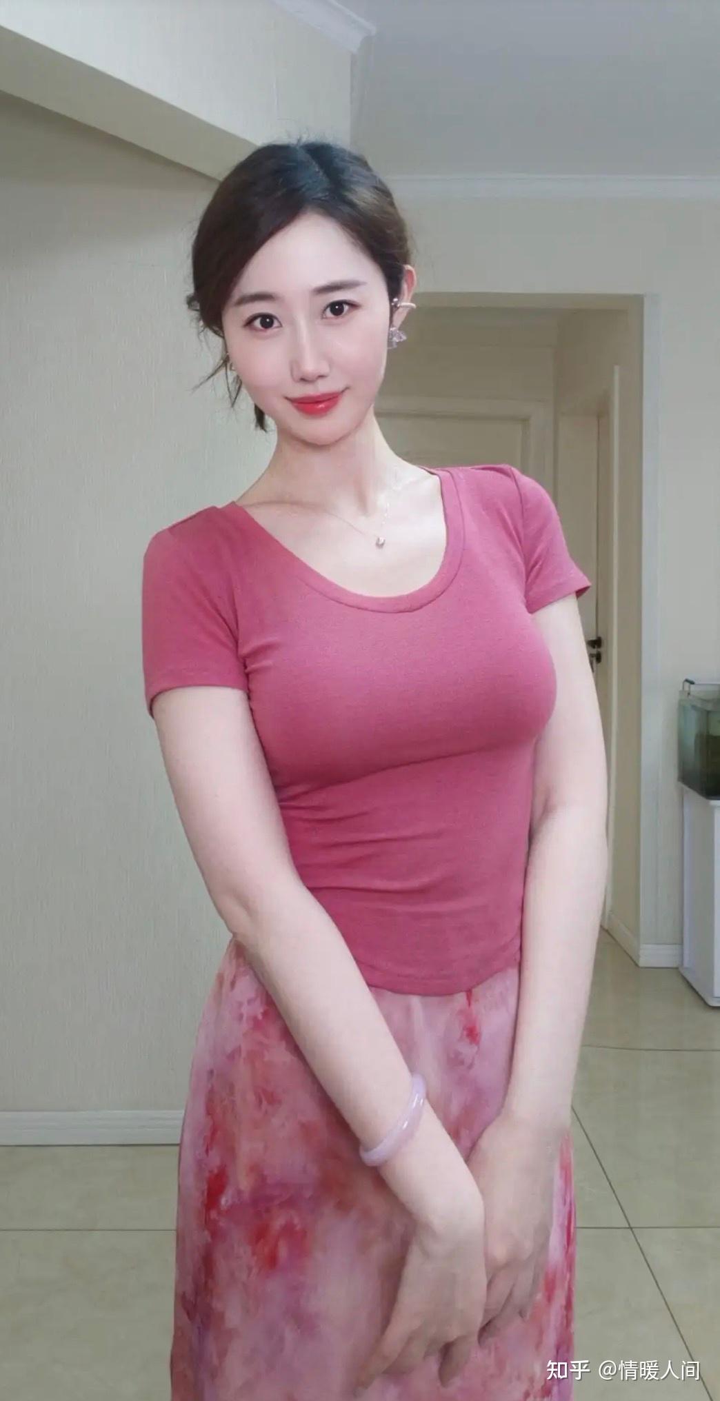 V2 8bc4630a4607386fdb04cf359a5afce1 1440w