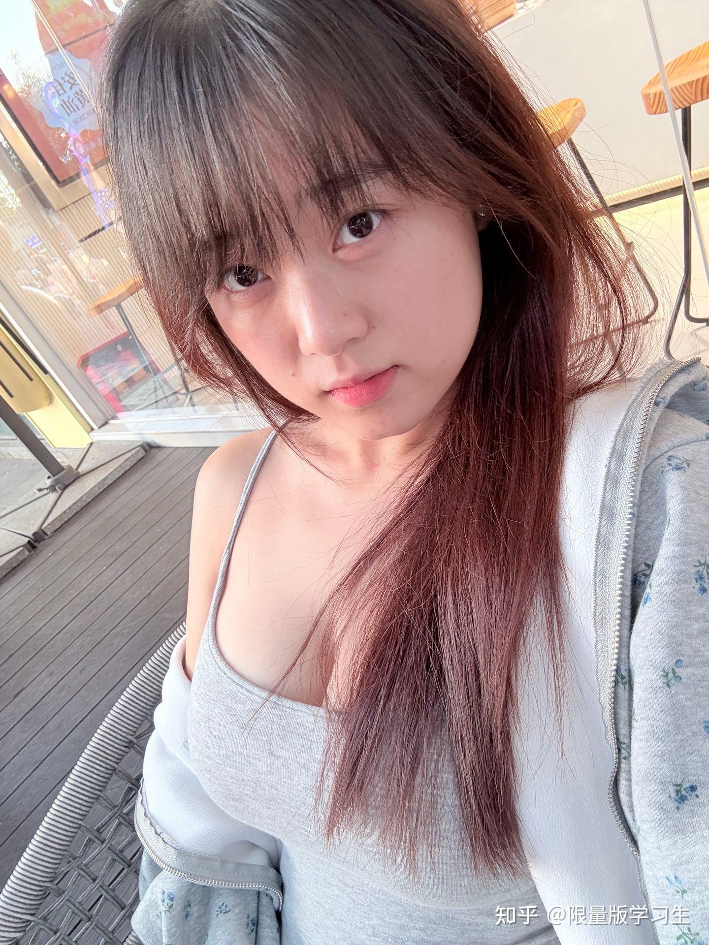 V2 Dd12f481723afad6b03bbb338266b14a 1440w