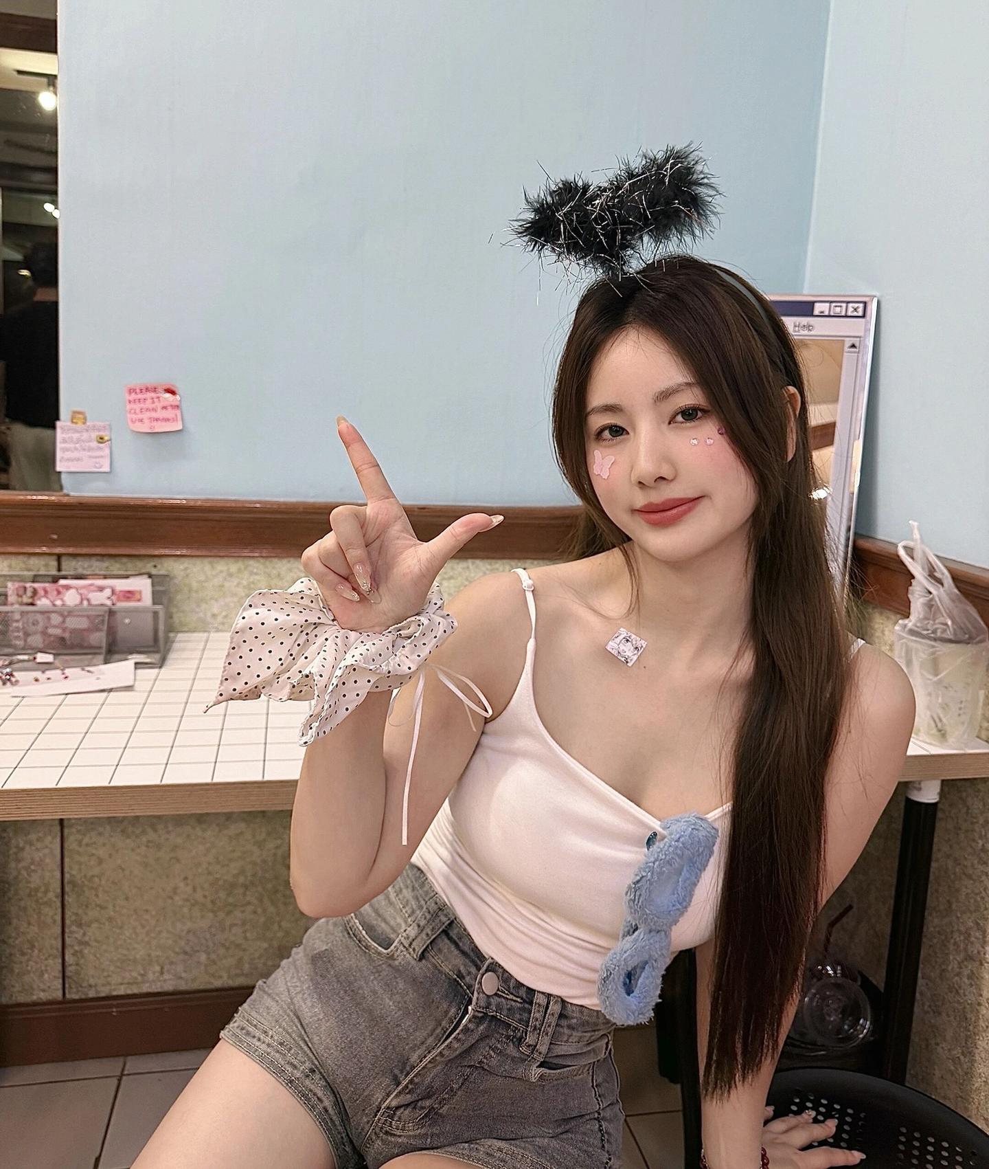 V2 0a743b52eb7477a44372a4bcc1ff73aa 1440w